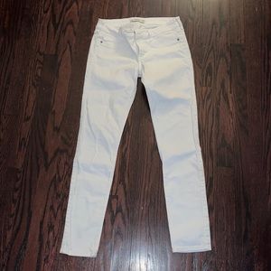 Abercrombie and Fitch white skinny jeans